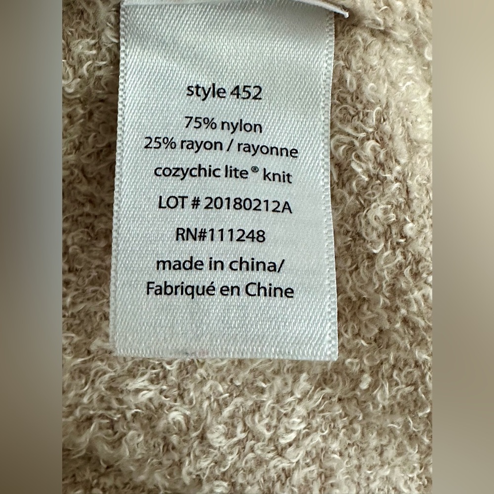 Barefoot Dreams cardigan - Picture 3 of 4